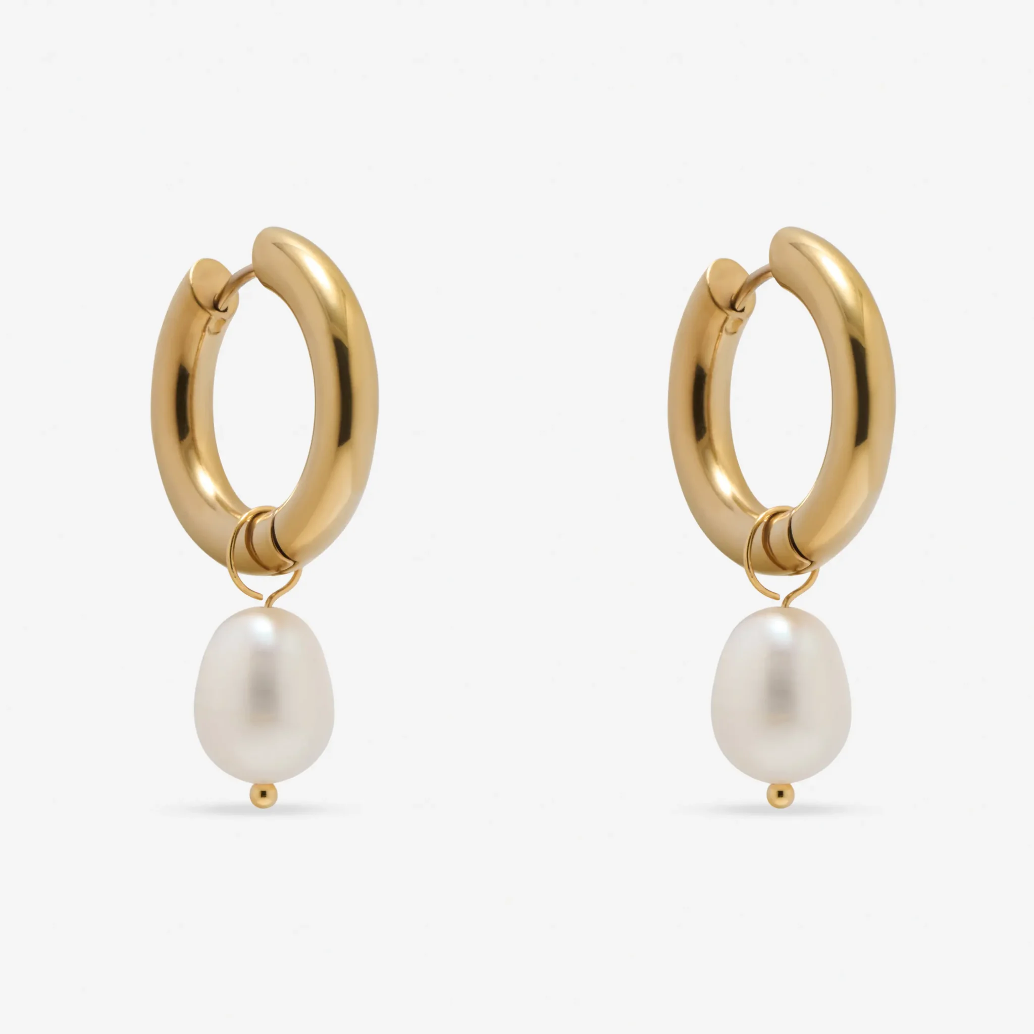 Chunky Baroque Pearl Hoop